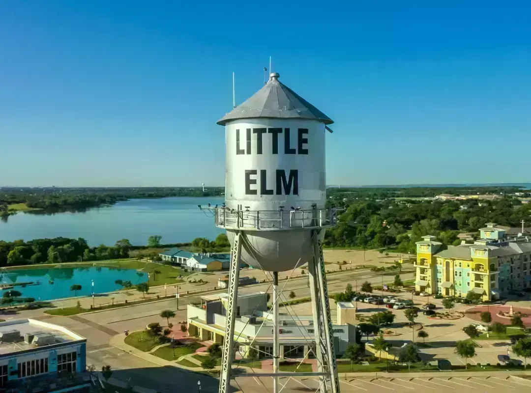 How Long Do Roofs Last in Little Elm, TX?